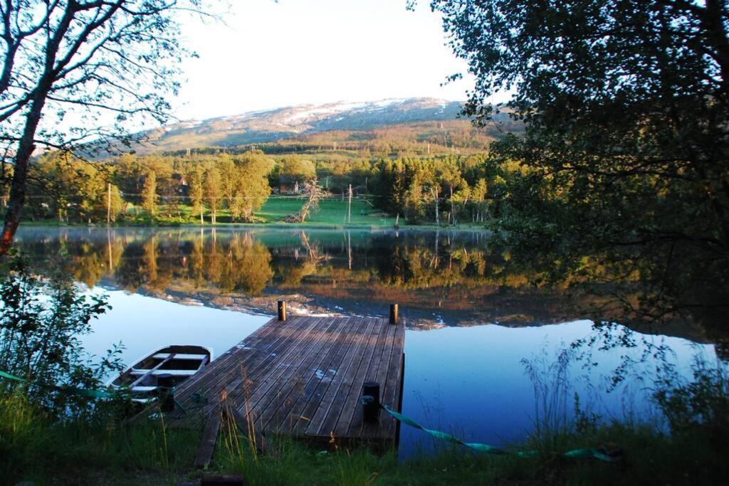 100 Years Old Norwegian Log House In Tromso Villa Exterior foto