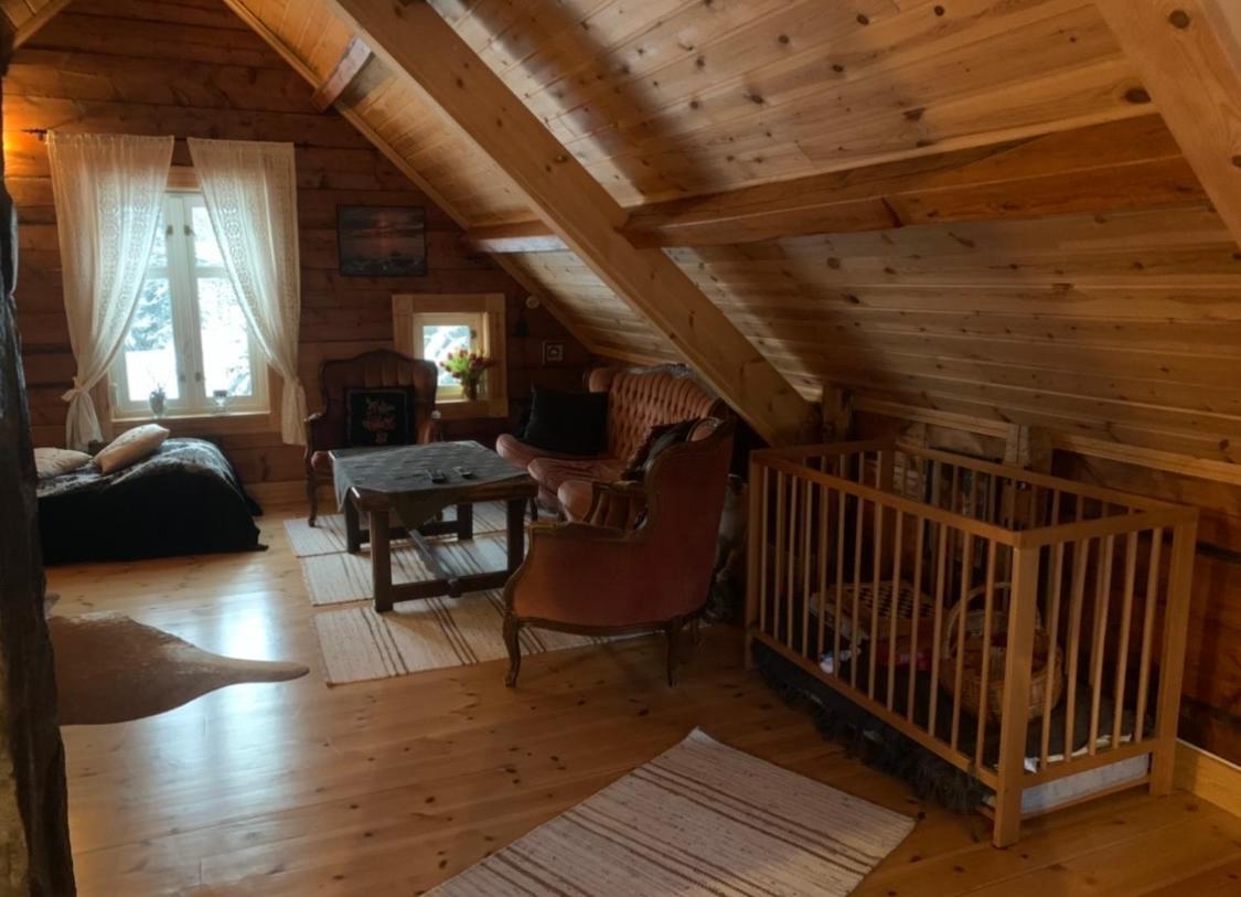 100 Years Old Norwegian Log House In Tromso Villa Exterior foto